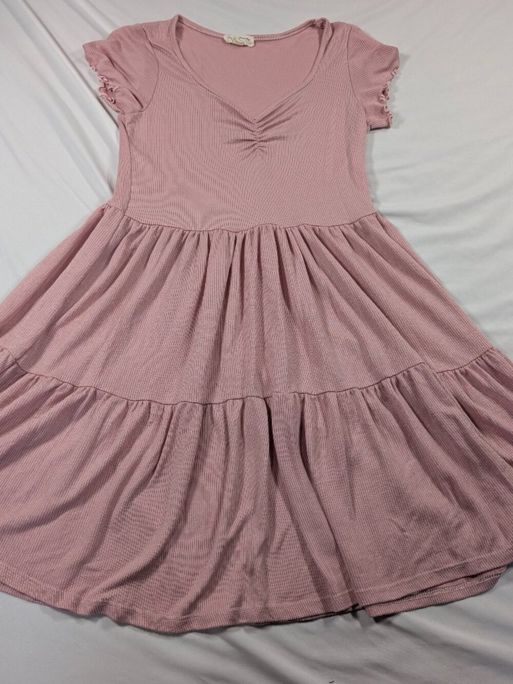 See You Monday Pink Ribbed Tiered Mini Dress L Short Sleeve Lettuce Hem Ruched V